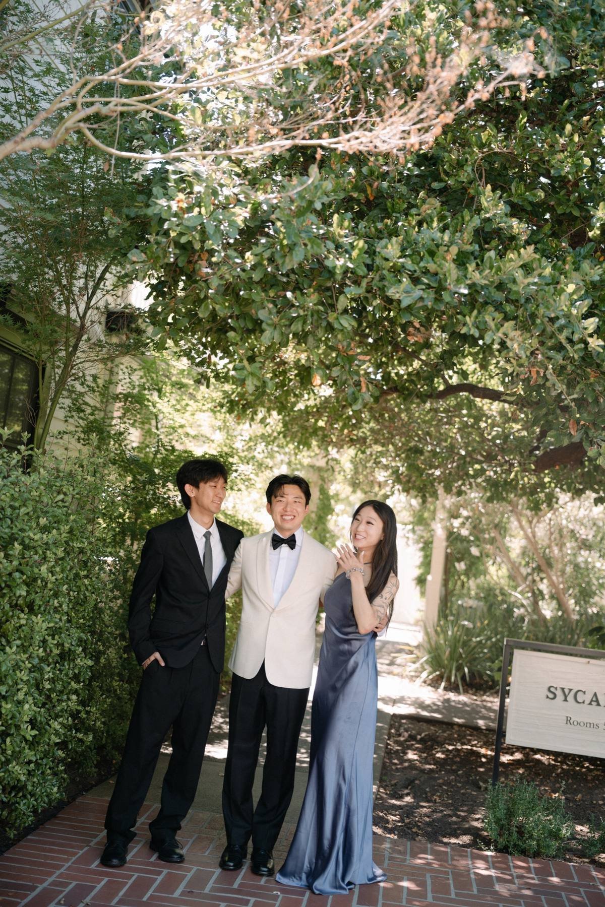 Photograph 19 from the MacArthur Place Hotel wedding story