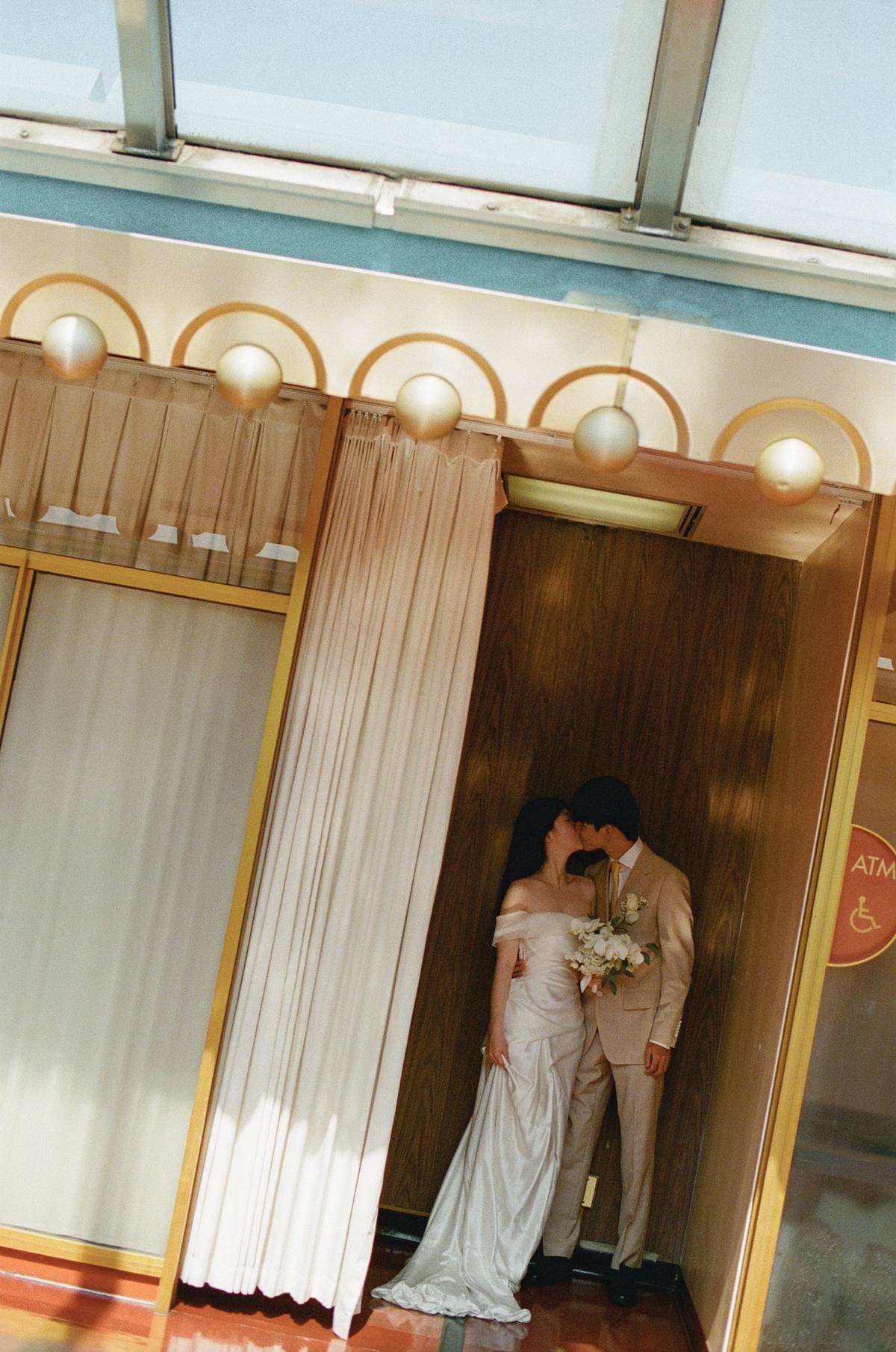 Photograph 10 from the San Francisco love story